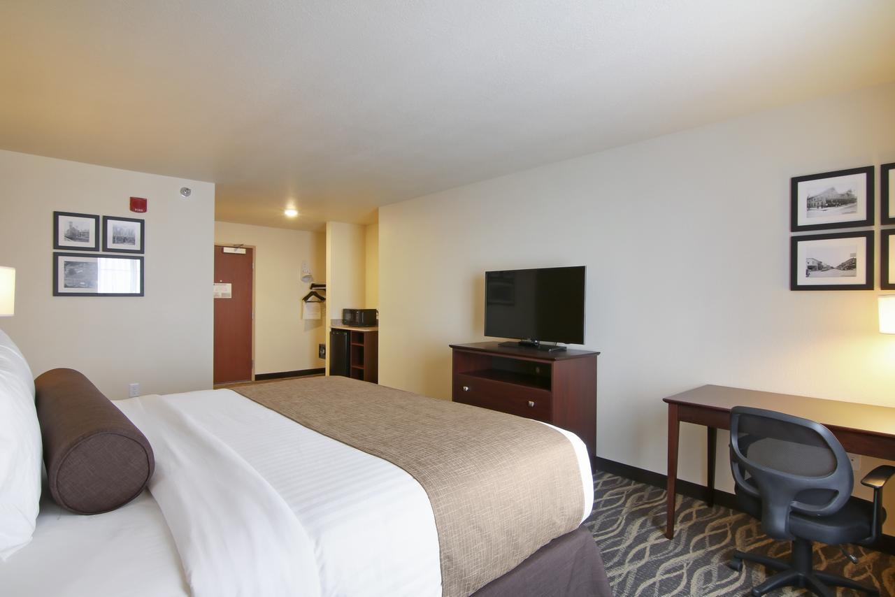 Cobblestone Inn & Suites - Menomonie/Uw-Stout Zewnętrze zdjęcie