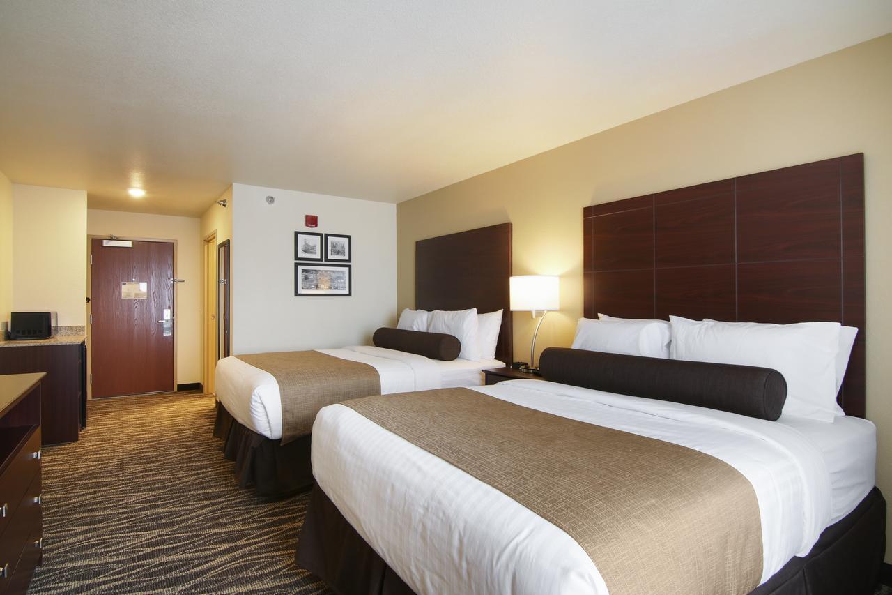 Cobblestone Inn & Suites - Menomonie/Uw-Stout Zewnętrze zdjęcie