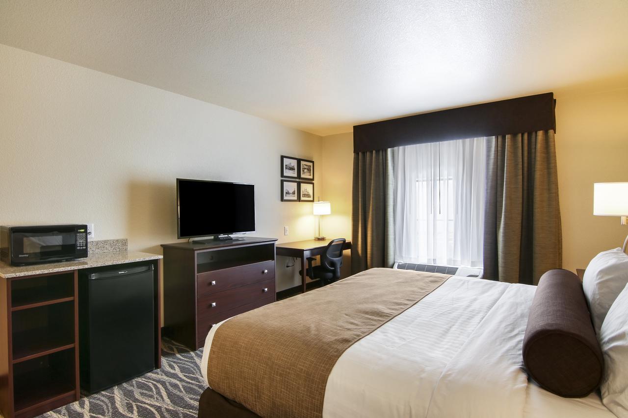Cobblestone Inn & Suites - Menomonie/Uw-Stout Zewnętrze zdjęcie